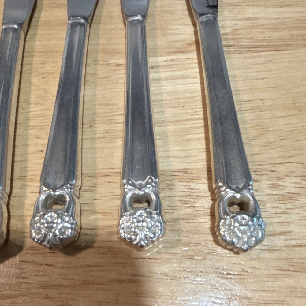 Rogers Bros 1847 Eternally Yours Lot Of 4 Dinner Knives